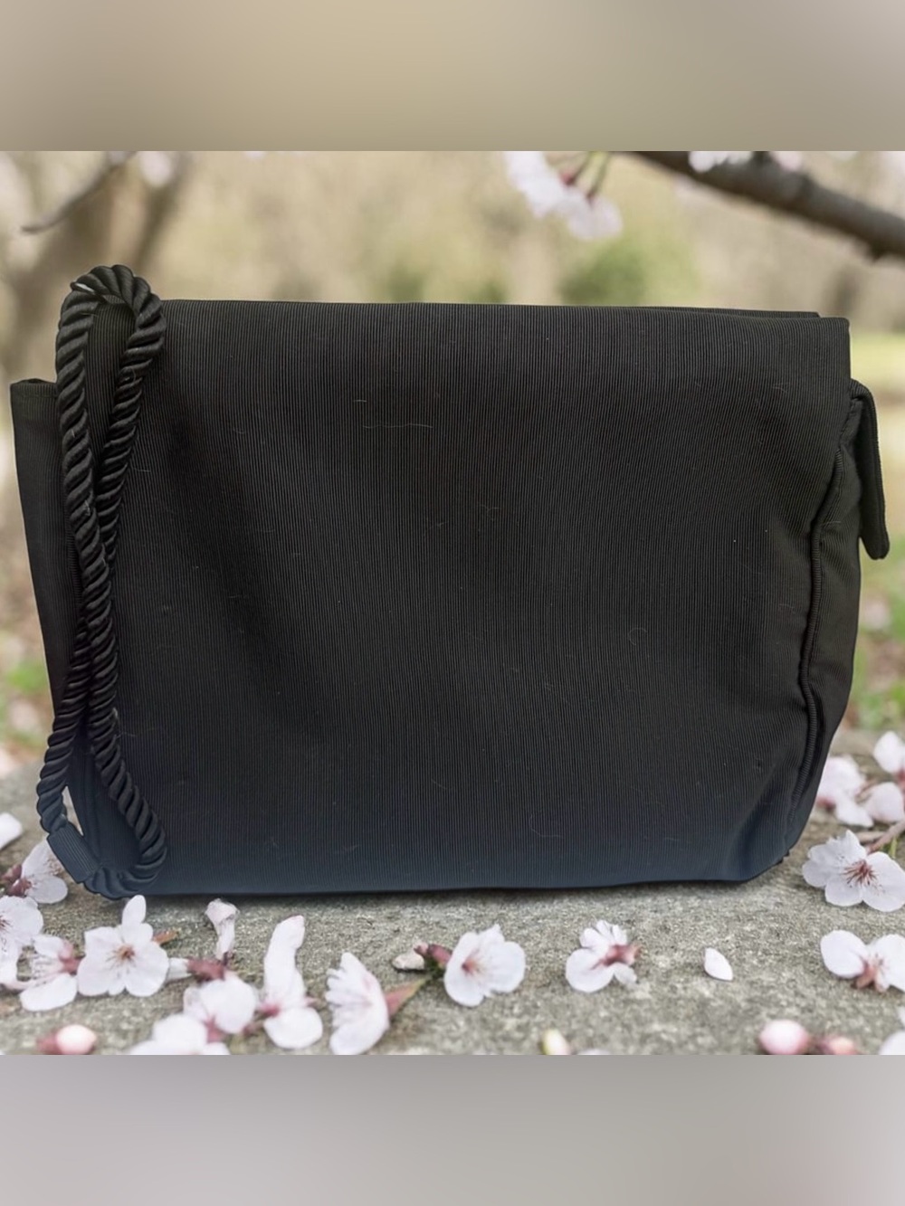 Adrienne Vittadini Vintage Ribbed Oversized Wristlet / Pouch.